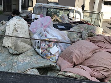 軽トラック積み込み完了